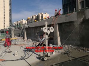 Nhận Phá Dỡ Nhà Bê Tông Quận 3 An Toàn, Thu Dọn Trọn Gói